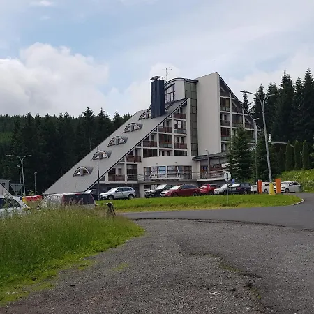 Apartmán v Loučné pod Klínovcem, přímo u sjezdovky